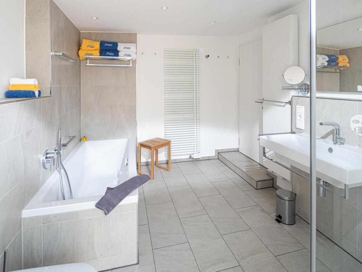 Ferienhaus Seewind1 유이스트 외부 사진